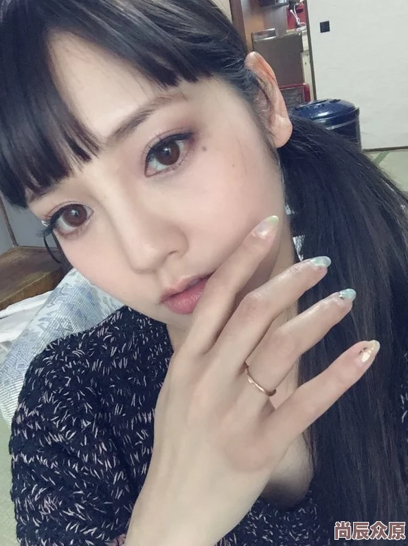 水菜丽2025年全新写真集《春之物语》正式发行